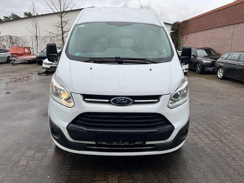 Gebraucht Ford Transit Custom 131 PS (96 kW) 2018 Weiß Van / Kleinbus