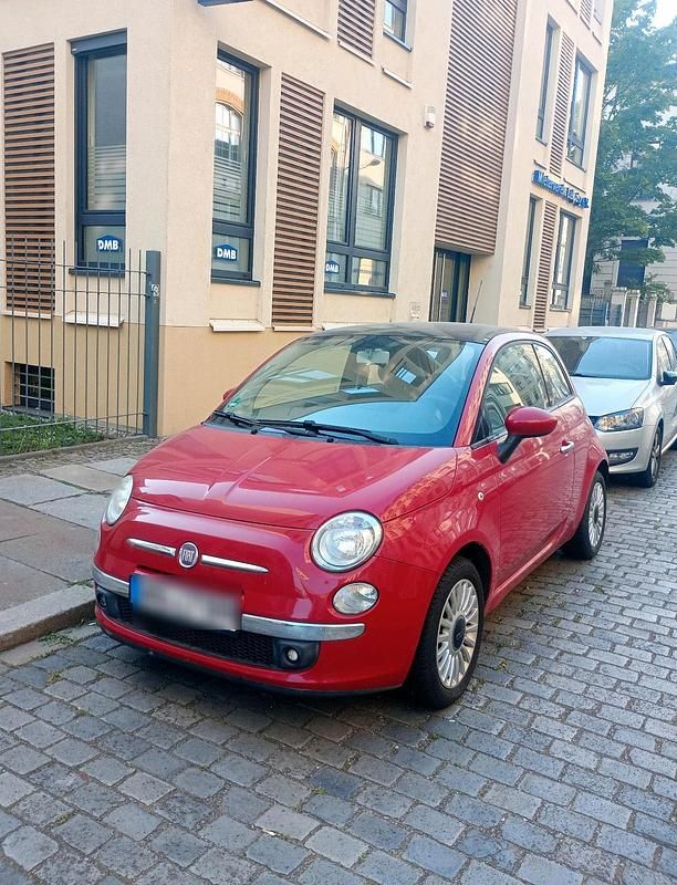 Rot Gebraucht 2011 Fiat 500 Lounge Kleinwagen | 5.400 € (Guter Preis) - Bild 1/4
