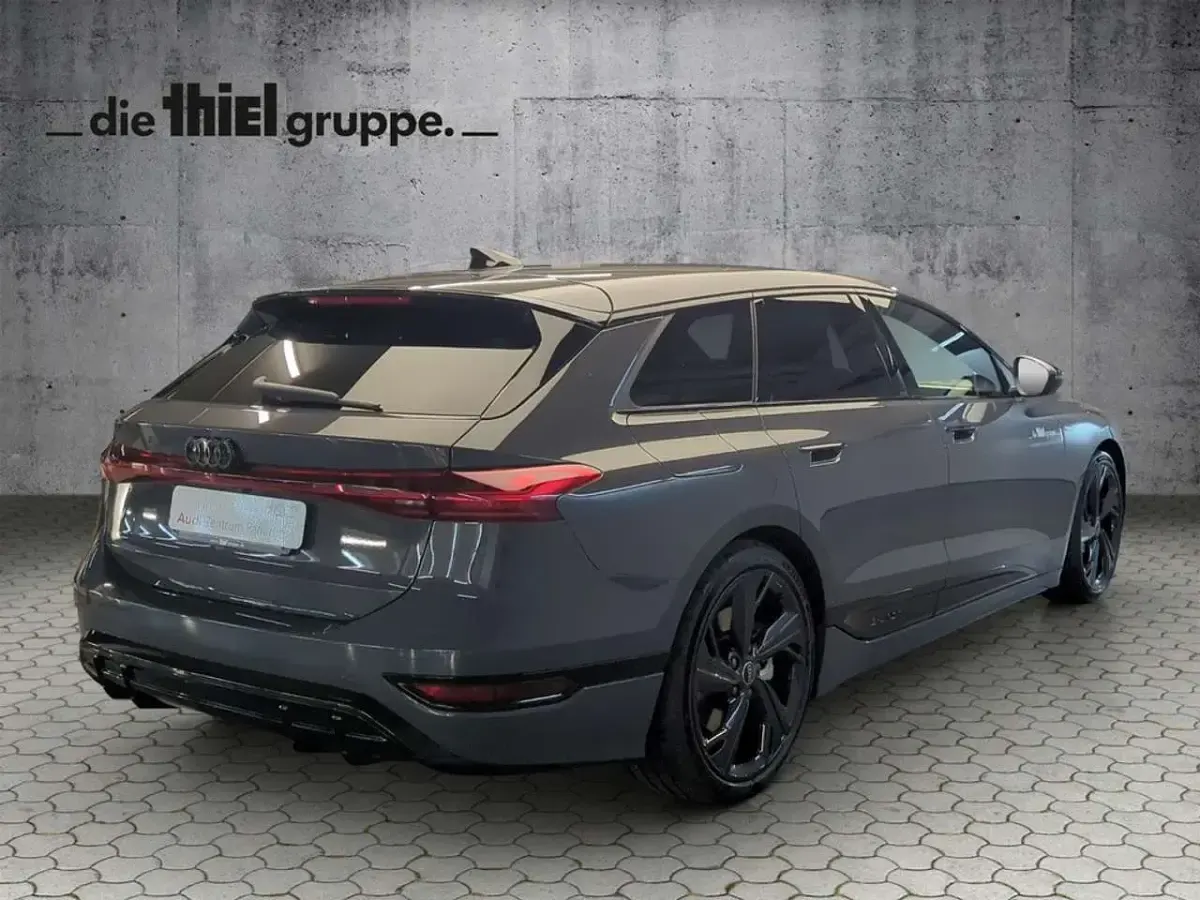 Gebraucht Audi A6 e-tron Business 269 kW (367 PS) 2026 Magnetgrau Kombi