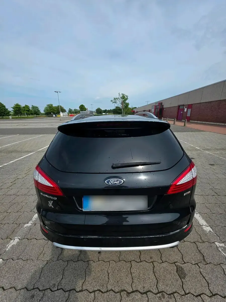 Gebraucht Ford Mondeo 175 PS (128 kW) 2010 Schwarz Kombi