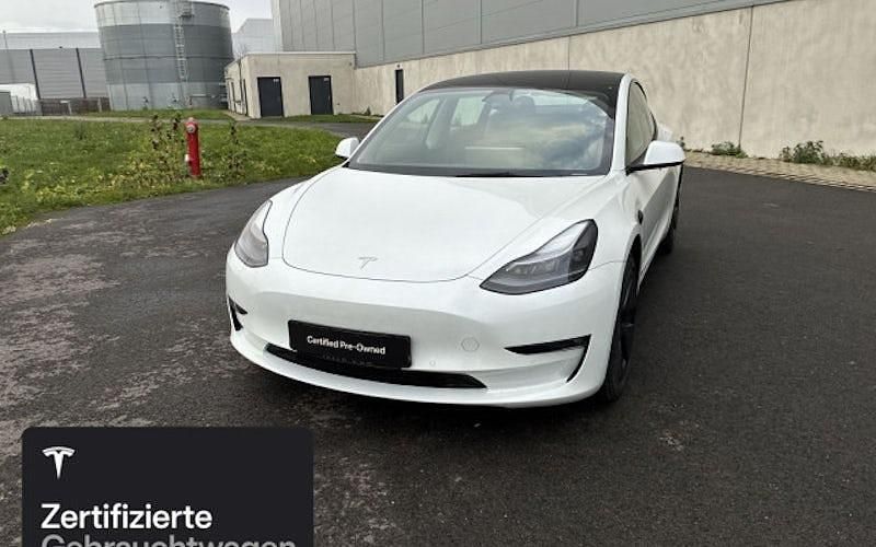 Gebraucht Tesla Model 3 Long Range RWD 208 kW (283 PS) 2021 Weiß Limousine