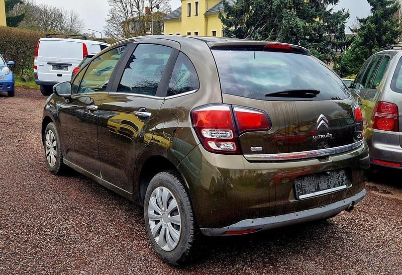 Second-hand Citroën C3 SELECTION 68 CP (50 kW) 2013 Maro Hatchback