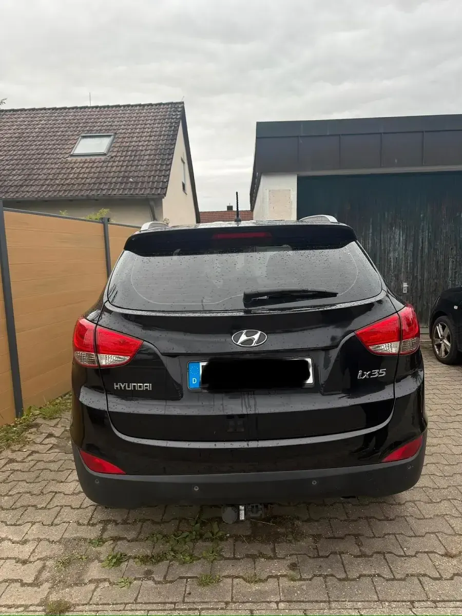 Gebraucht Hyundai ix35 135 PS (99 kW) 2010 Schwarz SUV