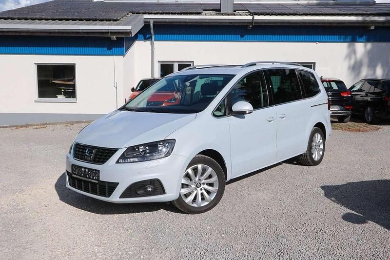 White silver Gebraucht 2019 Seat Alhambra Style Van / Kleinbus | 21.990 € (Superpreis) - Bild 1/4