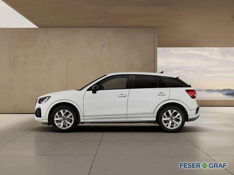 Neu Audi Q2 Advanced 150 PS (110 kW) 2026 Weiß SUV