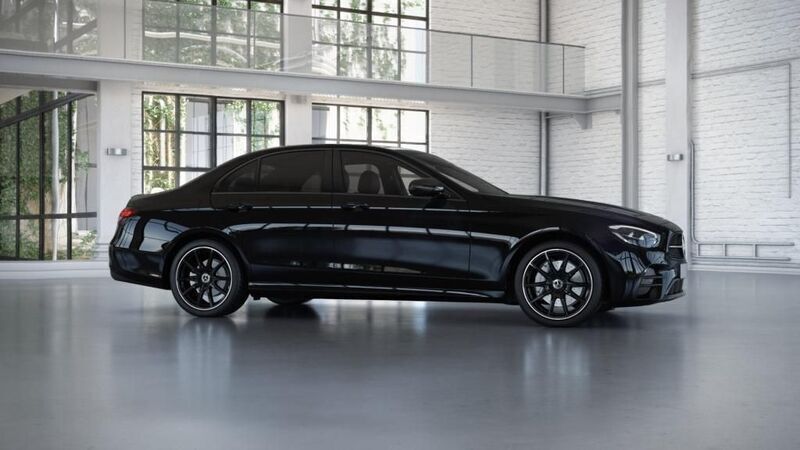 Gebraucht Mercedes E220 AMG 200 PS (147 kW) 2023 Unilack schwarz Limousine