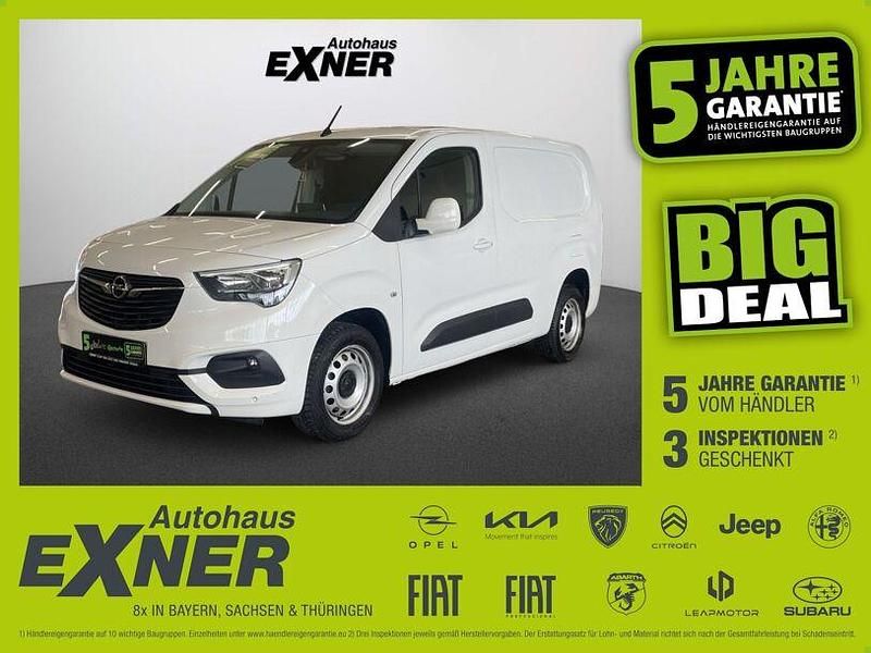 Jade weiss Gebraucht 2021 Opel Combo Edition Van / Kleinbus | 15.990 € (Fairer Preis) - Bild 1/4