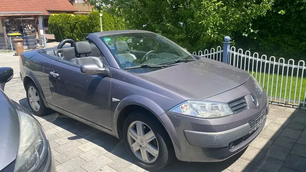 Gebraucht Renault Mégane Cabriolet 113 PS (83 kW) 2004 Grau Cabrio