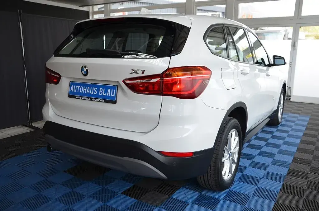 Gebraucht BMW X1 Advantage 140 PS (102 kW) 2017 Weiß SUV
