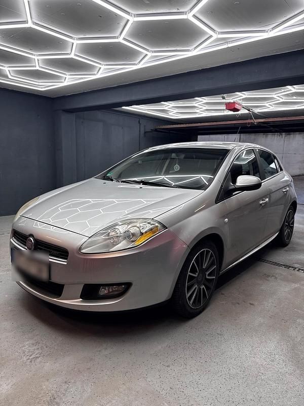 Gebraucht Fiat Bravo 120 PS (88 kW) 2007 Grau Kleinwagen