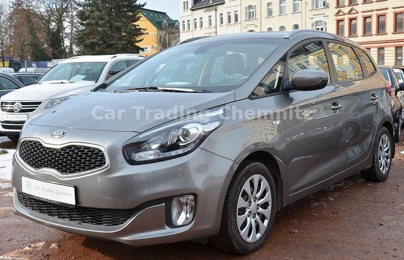 Gebraucht Kia Carens 135 PS (99 kW) 2016 Grau Van / Kleinbus