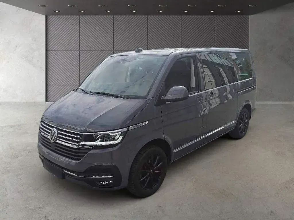 Gebraucht VW Multivan Generation Six 204 PS (150 kW) 2022 Pure grey Van / Kleinbus