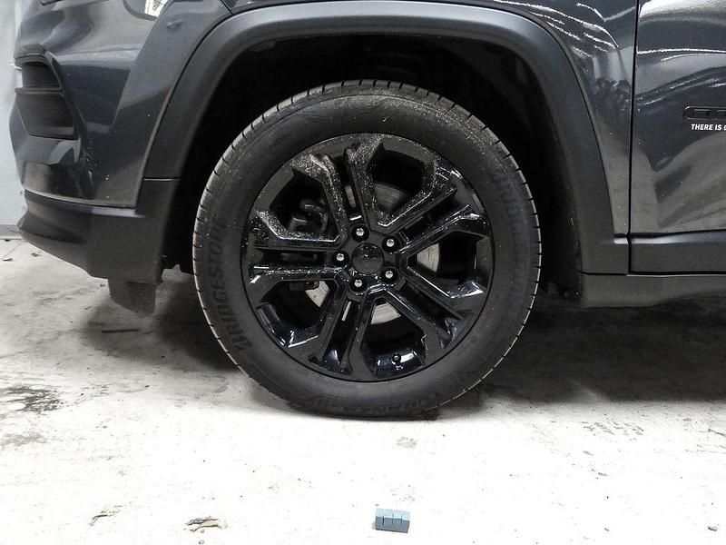 Gebraucht Jeep Compass 131 PS (96 kW) 2023 Grau SUV