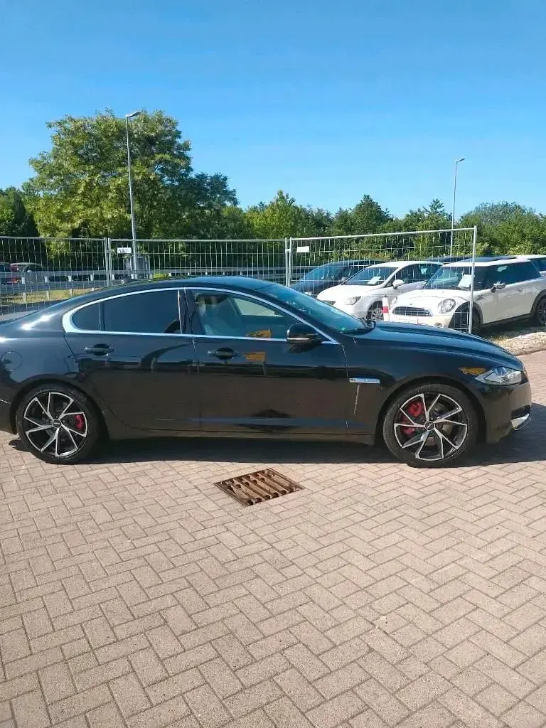 Gebraucht Jaguar XF 275 PS (202 kW) 2013 Schwarz Limousine