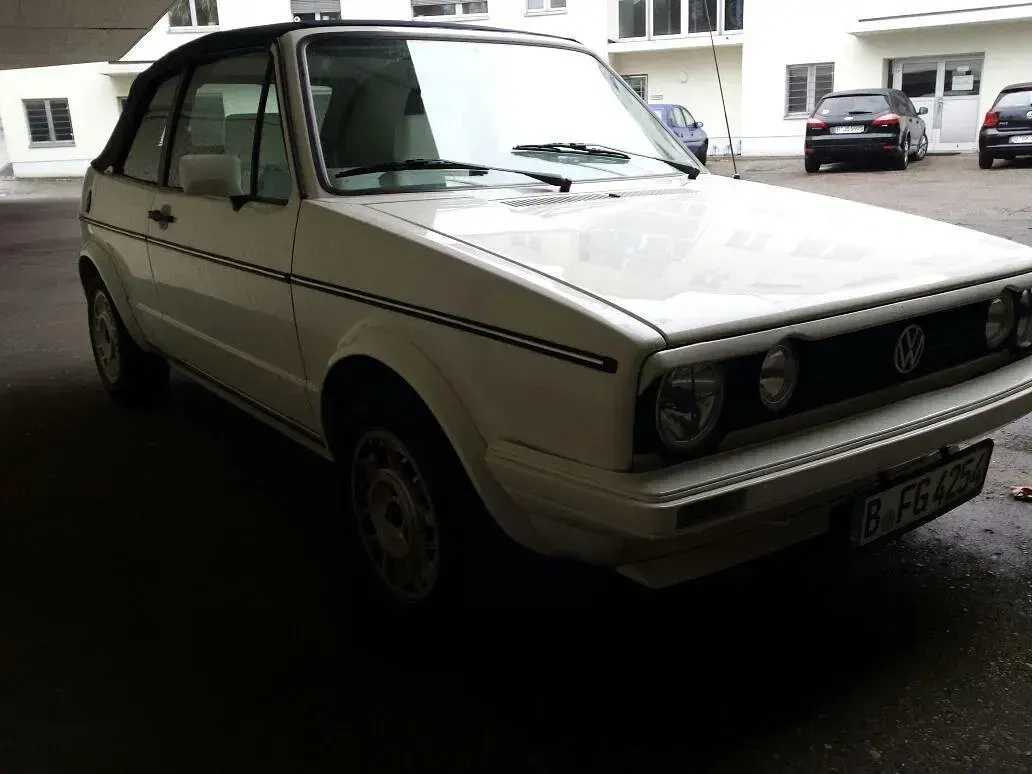 Gebraucht VW Golf Cabriolet 95 PS (69 kW) 1988 Weiß Cabrio