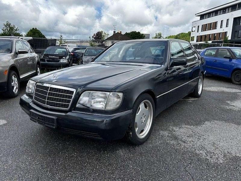Gebraucht Mercedes 500 326 PS (239 kW) 1992 Schwarz Limousine