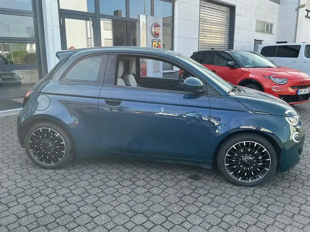 Gebraucht Fiat 500e Icon 86 kW (118 PS) 2023 Grün Limousine