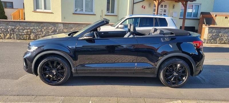 Gebraucht VW T-Roc Cabriolet Style 150 PS (110 kW) 2023 Schwarz Cabrio