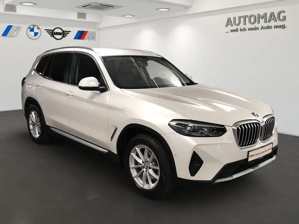 Gebraucht BMW X3 Sport Line 190 PS (139 kW) 2023 Weiß SUV