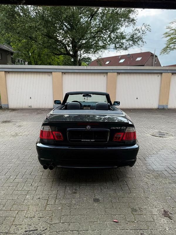 Schwarz Gebraucht 2000 BMW 320 Cabriolet Cabrio | 5.000 € (Superpreis) - Bild 1/4