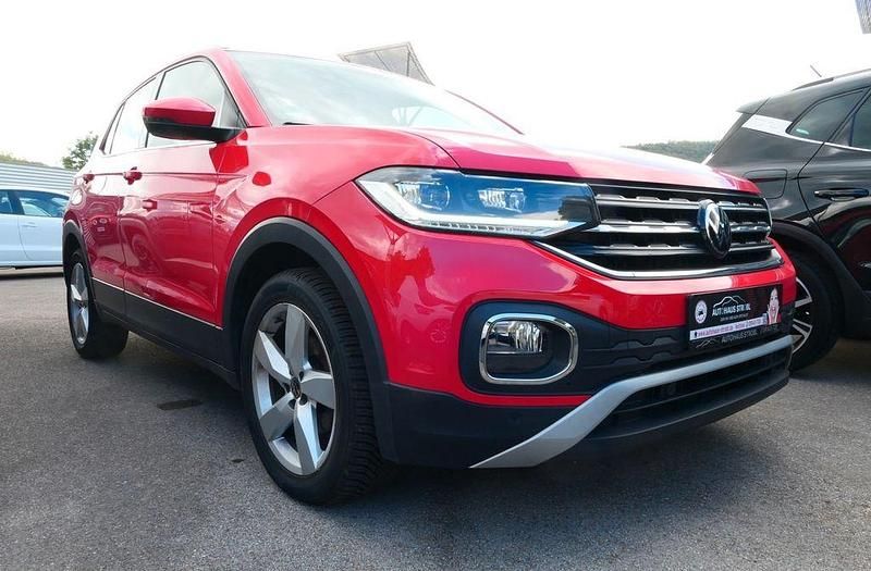 Gebraucht VW T-Cross Style 110 PS (80 kW) 2021 Flashrot SUV