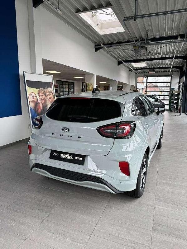 Neu Ford Puma ST-Line 125 PS (91 kW) 2025 Cactus gray SUV