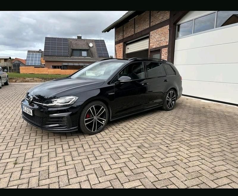 Gebraucht VW Golf VII GTD 184 PS (135 kW) 2019 Schwarz Kombi