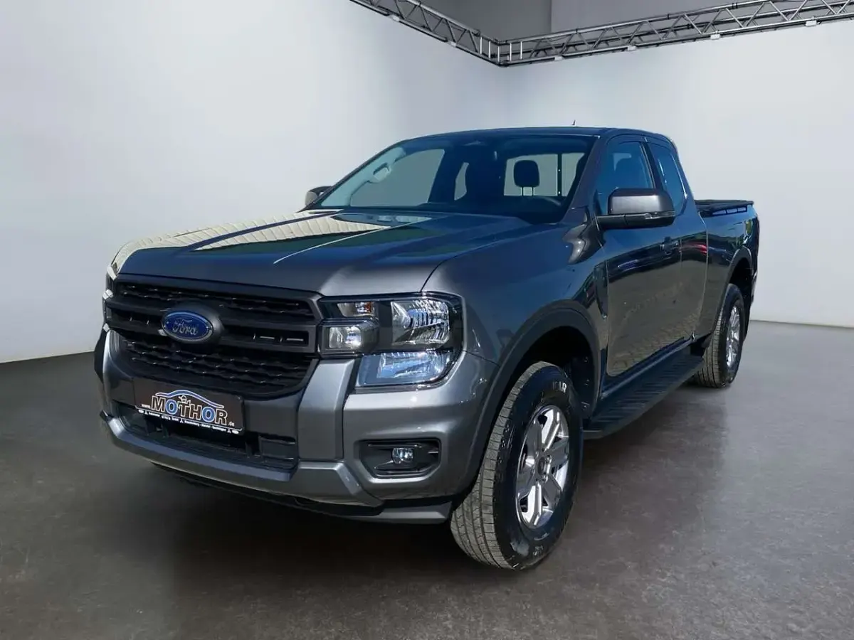 Nowe Ford Ranger XLT 170 KM (125 kW) 2026 Szary Pickup