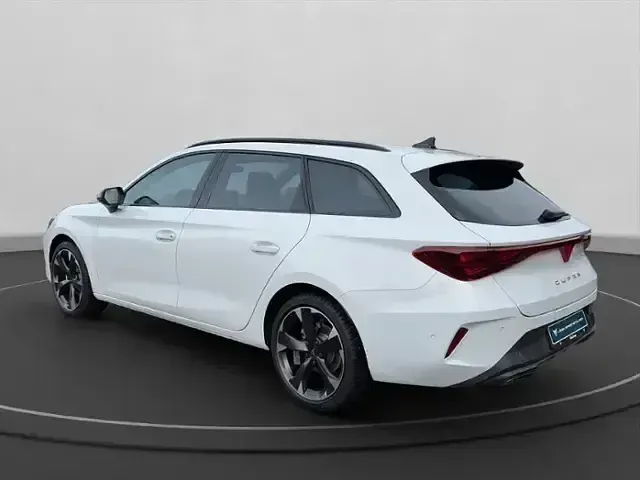 Gebraucht Cupra Leon 150 PS (110 kW) 2025 Weiß Kombi