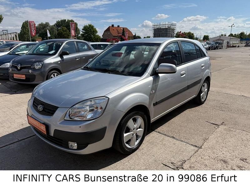 Gebraucht Kia Rio EX 97 PS (71 kW) 2009 Silber Kleinwagen