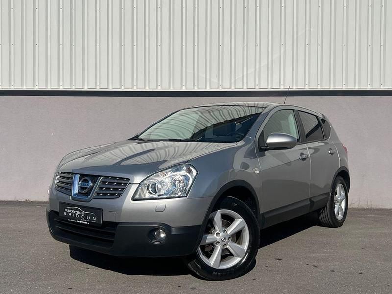 Silber Gebraucht 2010 Nissan Qashqai Tekna SUV | 6.790 € (Guter Preis) - Bild 1/4