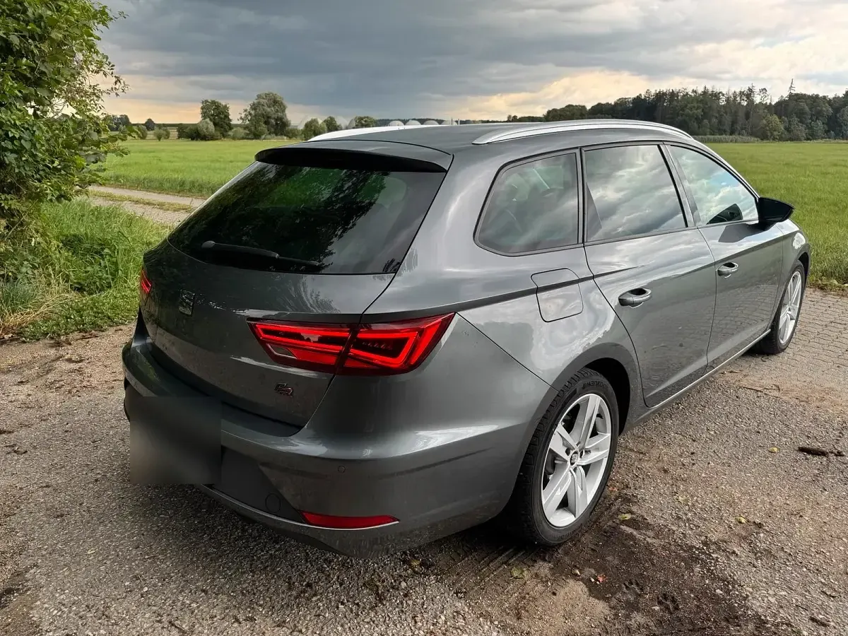 Gebraucht Seat Leon ST FR 184 PS (135 kW) 2017 Grau Kombi
