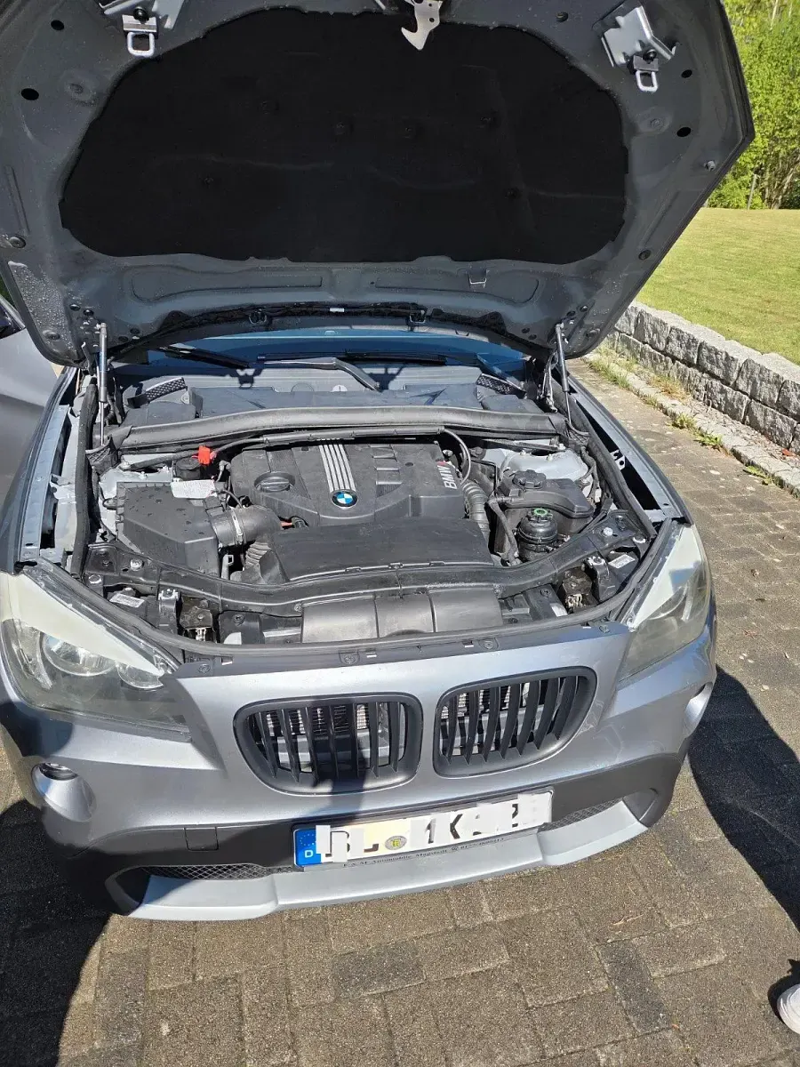 Usado BMW X1 143 CV (105 kW) 2010 Gris SUV