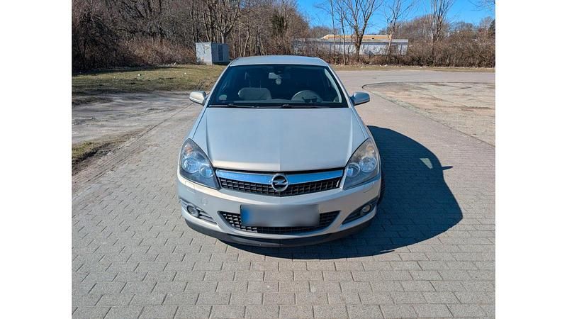 Gebraucht Opel Astra GTC 101 PS (74 kW) 2007 Coupé