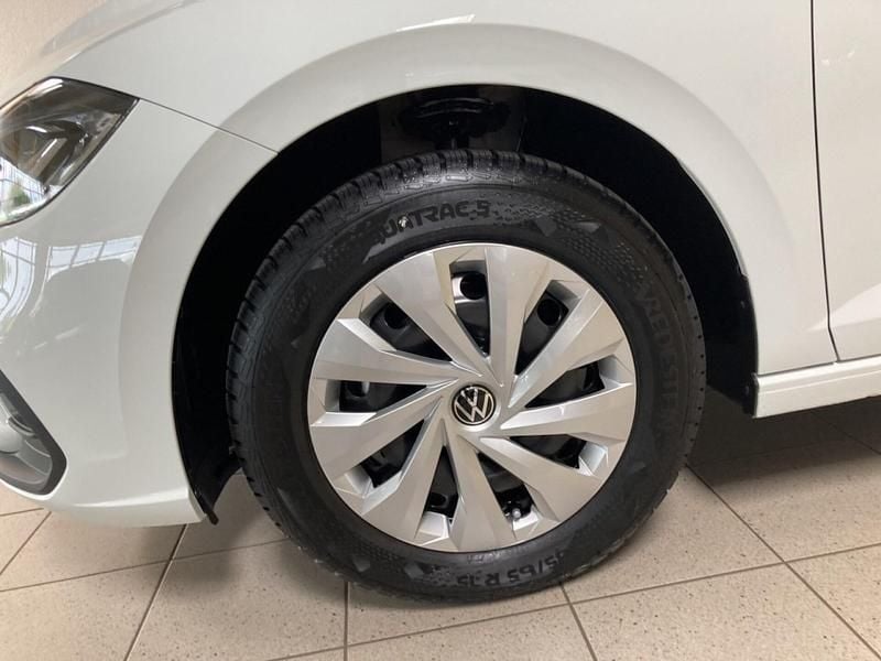 Ny VW Polo Basis 80 HK (58 kW) 2025 Hvid Sedan