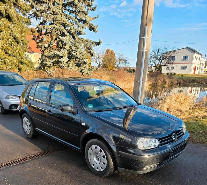 Gebraucht VW Golf IV 102 PS (75 kW) 2003 Schwarz Limousine