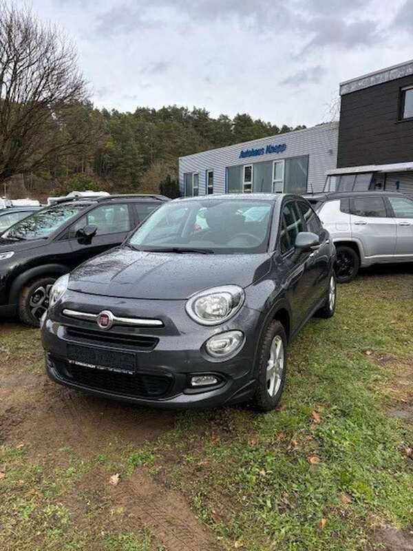 Colore esterno (moda grau) Gebraucht 2017 Fiat 500X Pop Star SUV | 10.990 € (Fairer Preis) - Bild 1/4