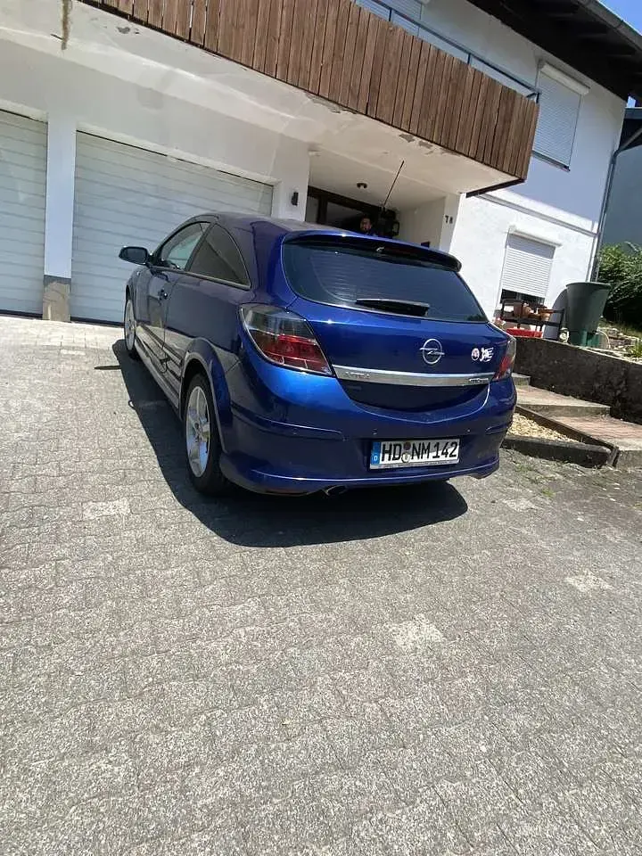 Gebraucht Opel Astra 147 PS (108 kW) 2007 Coupé