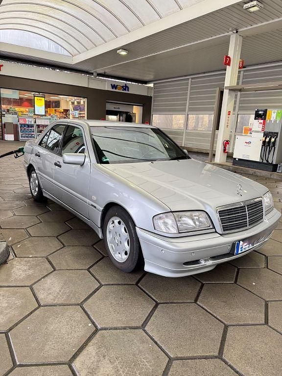 Gebraucht Mercedes C240 170 PS (125 kW) 1998 Silber Limousine