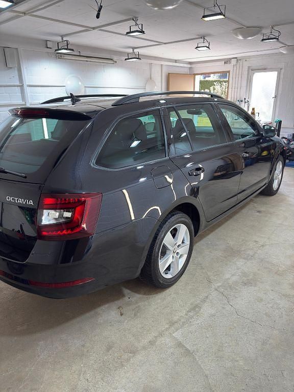 Gebraucht Skoda Octavia Style 150 PS (110 kW) 2018 Schwarz Kombi