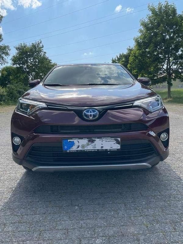 Gebraucht Toyota RAV4 Hybrid Comfort 155 PS (114 kW) 2016 Rot SUV