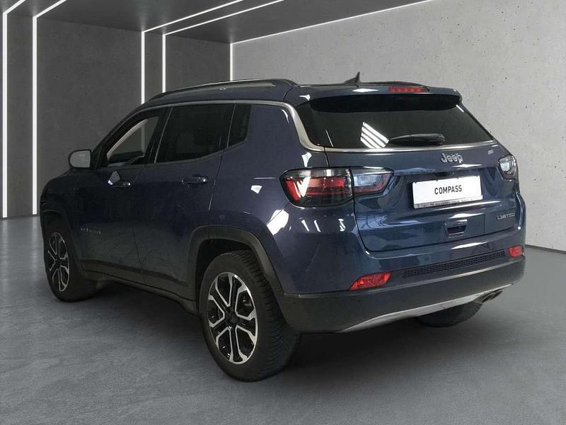 Gebraucht Jeep Compass Limited 150 PS (110 kW) 2022 Blau SUV