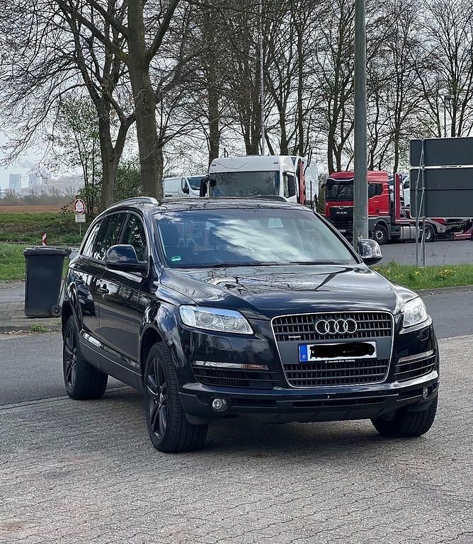 Schwarz Gebraucht 2009 Audi Q7 SUV | 8.000 € (Superpreis) - Bild 1/4