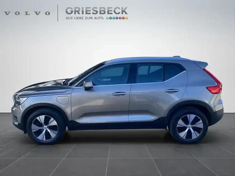 Używany Volvo C40 155 kW (211 KM) 2022 Szary SUV