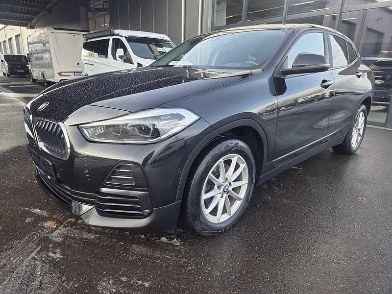 Gebraucht BMW X2 150 PS (110 kW) 2021 Black sapphire metallic (metallic) SUV