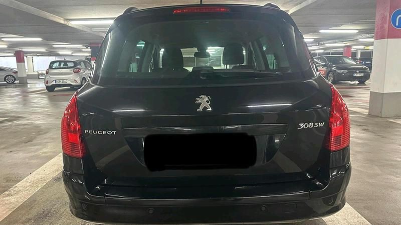 Gebraucht Peugeot 308 120 PS (88 kW) 2012 Schwarz Kombi