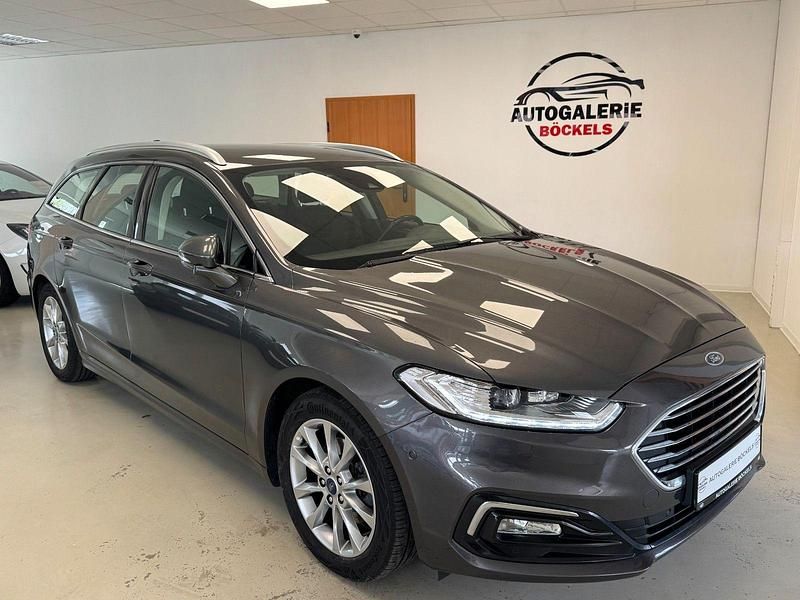 Gebraucht Ford Mondeo Titanium 150 PS (110 kW) 2020 Grau Kombi