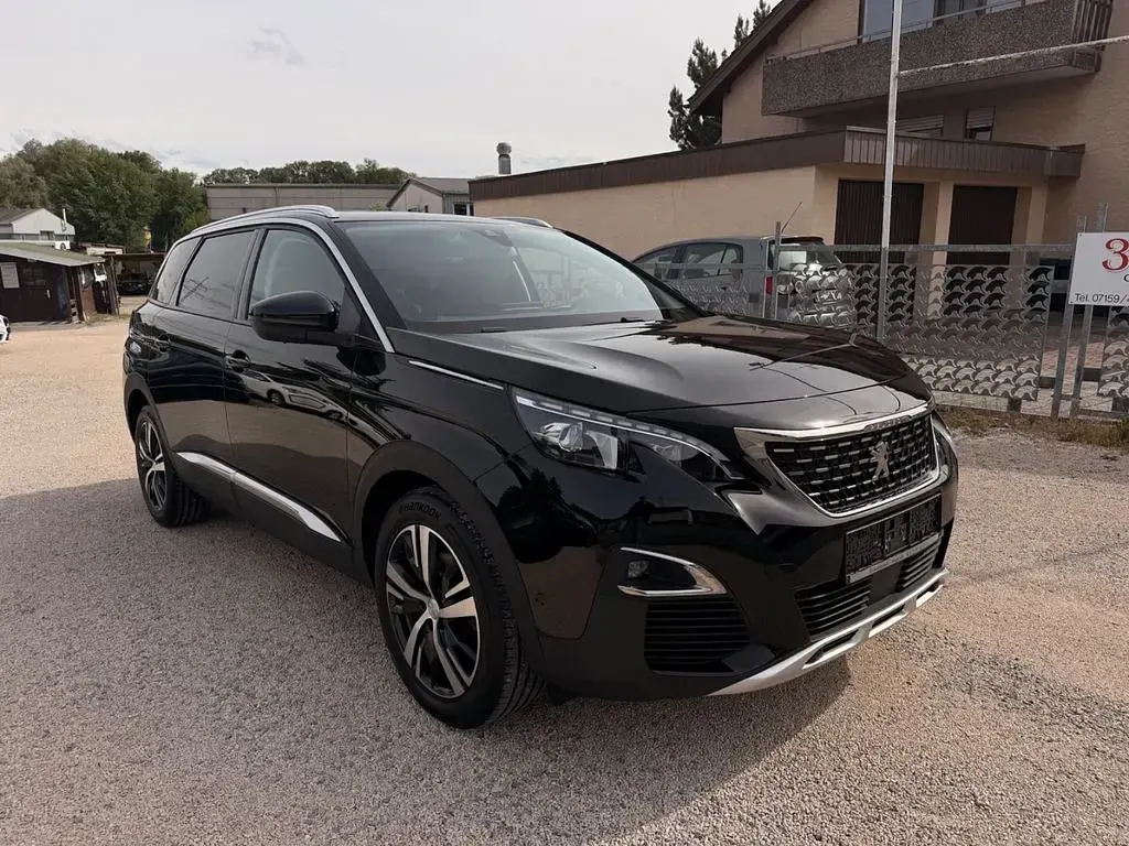 Gebraucht Peugeot 5008 Allure 131 PS (96 kW) 2017 Schwarz Van / Kleinbus