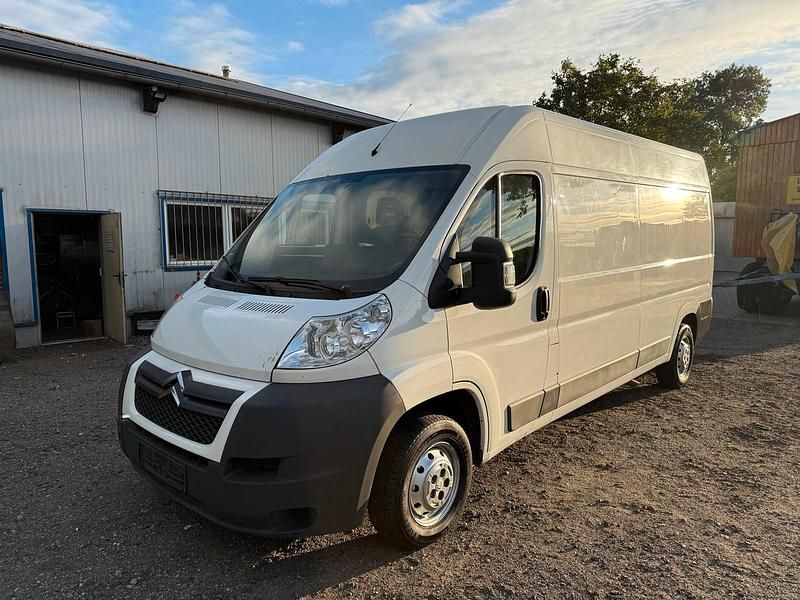 Weiß Gebraucht 2012 Citroën Jumper Van / Kleinbus | 8.500 € (Guter Preis) - Bild 1/4
