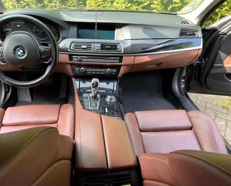 Gebraucht BMW 535 M Sport 299 PS (219 kW) 2011 Schwarz Kombi